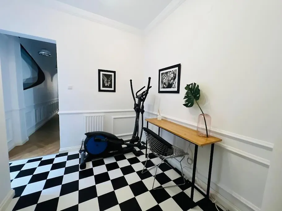 Redstripes Apartment Salonic 0*,